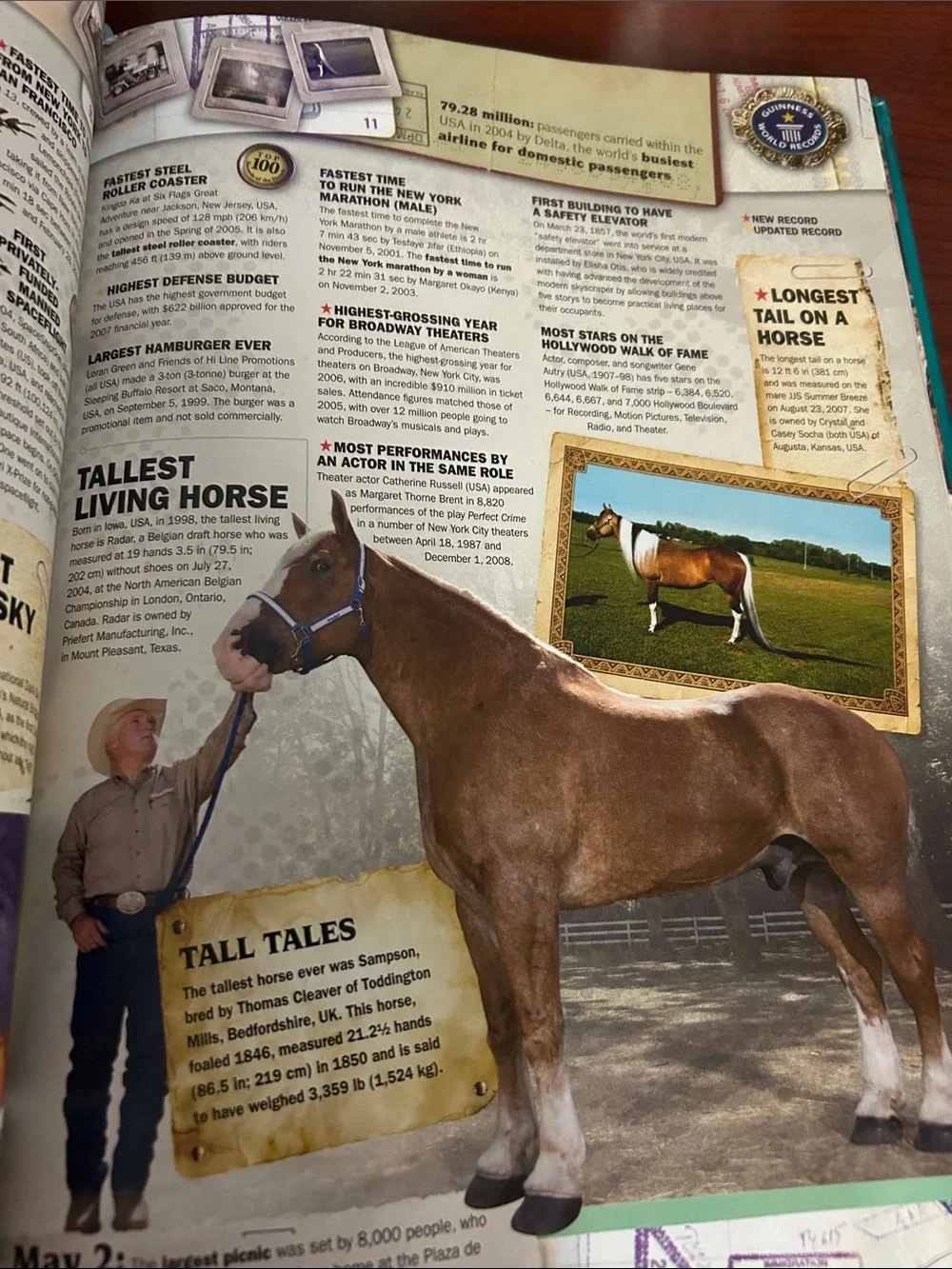 2010 - Guinness World Records The BOOK OF THE DECADE used hardcover book